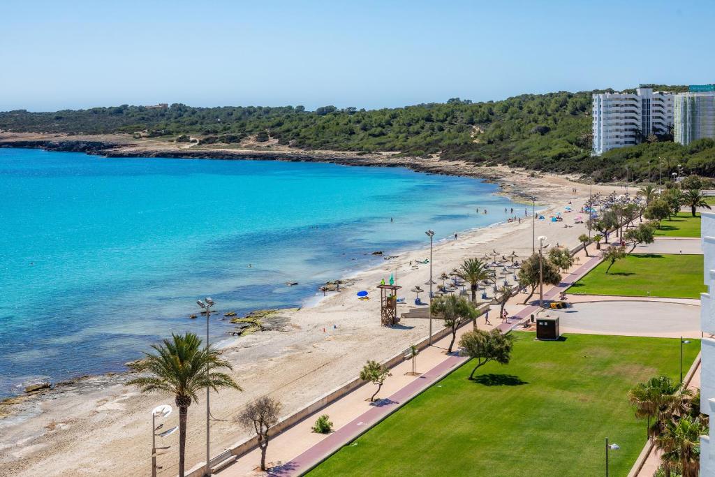 Strandwohnung Marina Park Playa, Cala Millor – Updated 2023 ...