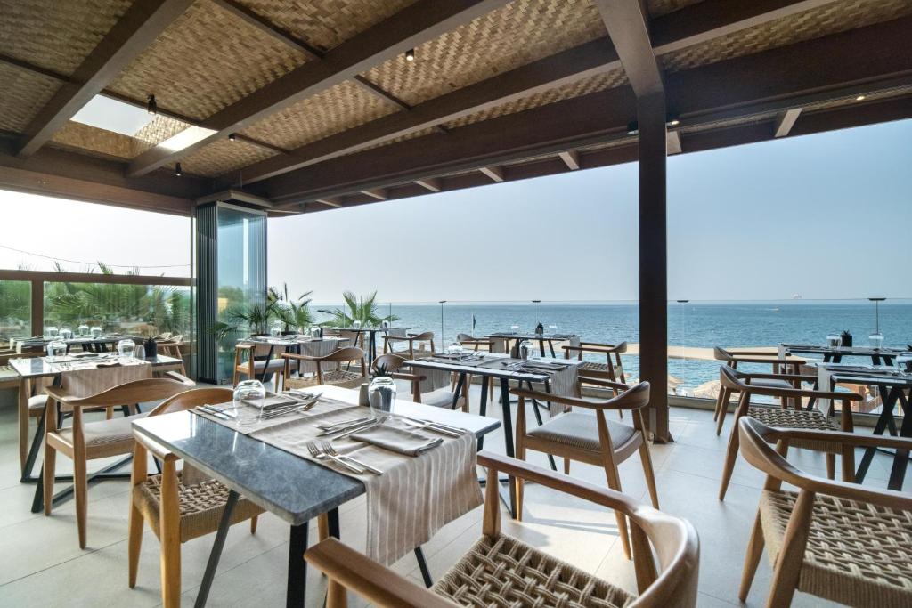 AKASHA Beach Hotel & Spa - 3