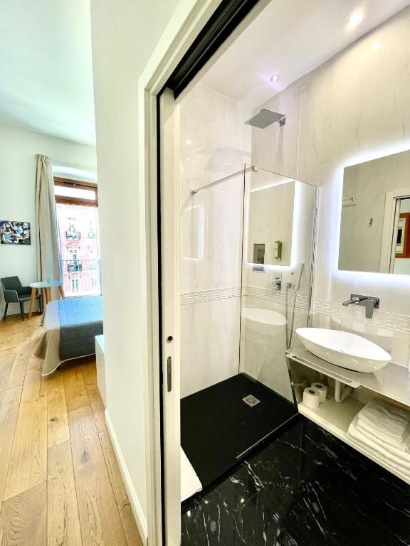 A bathroom at Antico Corso Charme