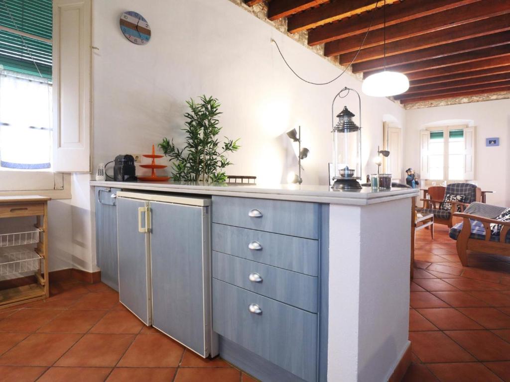 A kitchen or kitchenette at Loft Algavira
