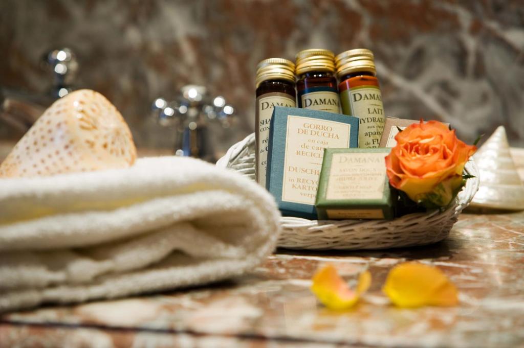 Relais Bourgondisch Cruyce, A Luxe Worldwide Hotel - Resim 36