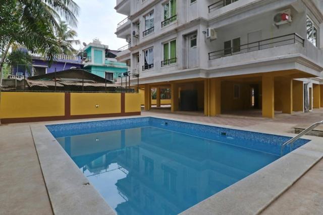 Bassein majutusasutuses Luxury 2BHK Apartment near Calangute Baga beach with Pool või selle lähedal