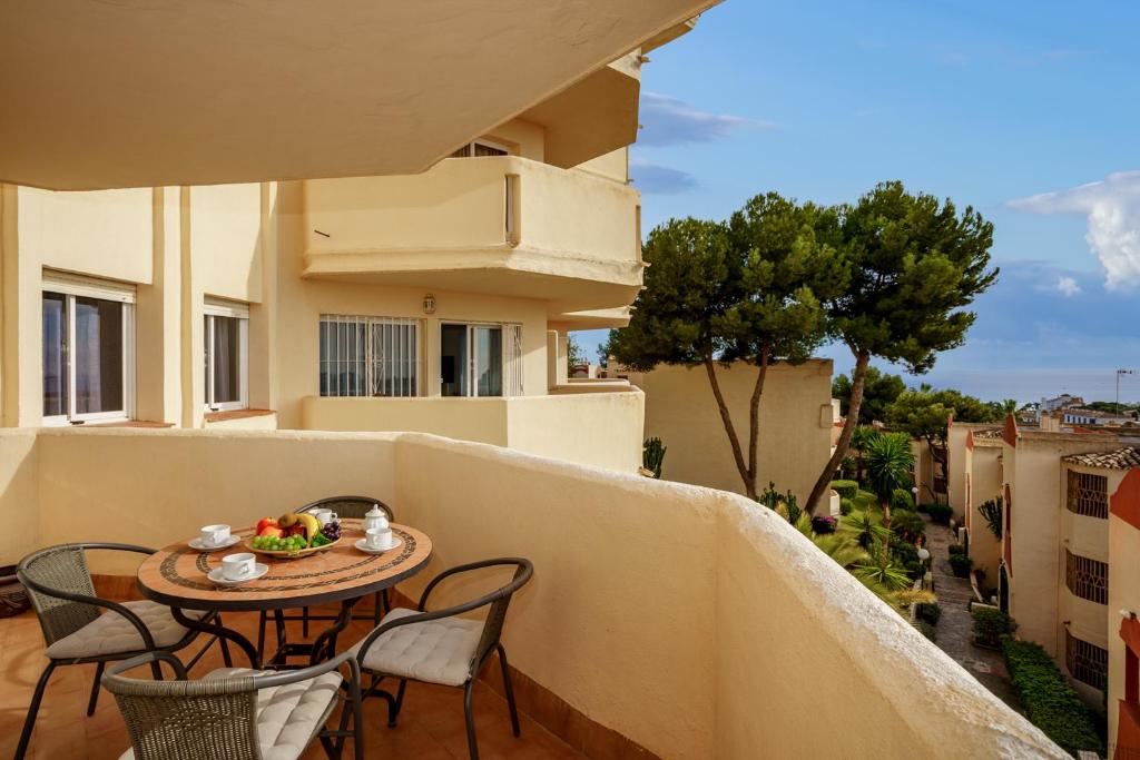Kép Club Caronte apartment with pool Ref 58 by Costarentals - Ref 58 szállásáról Sitio de Calahondában a galériában