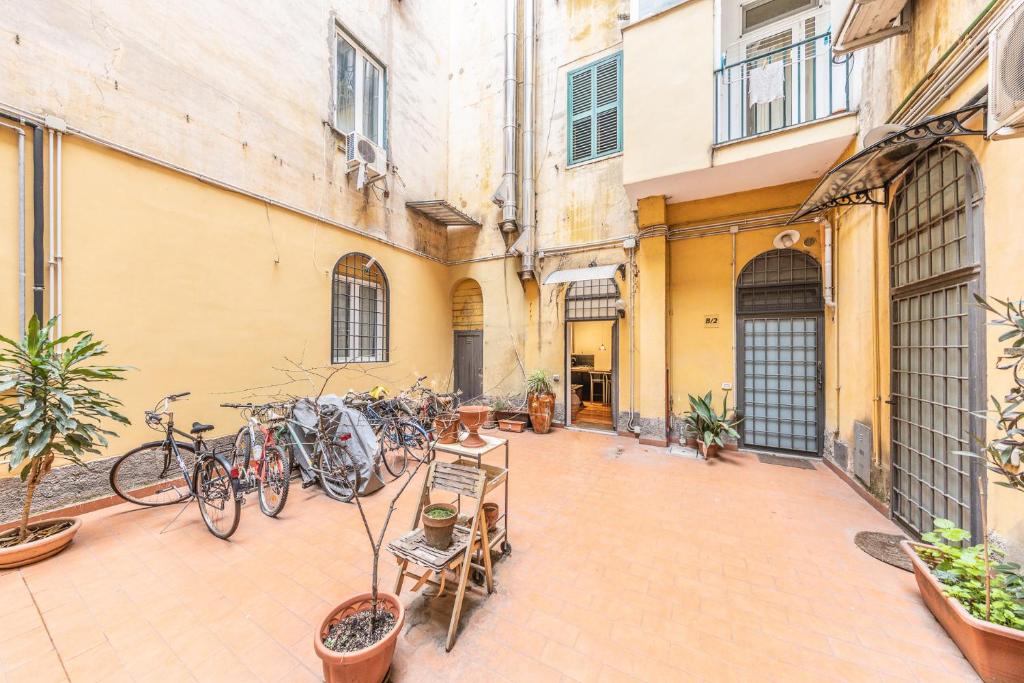 The building in which Az apartmant is located