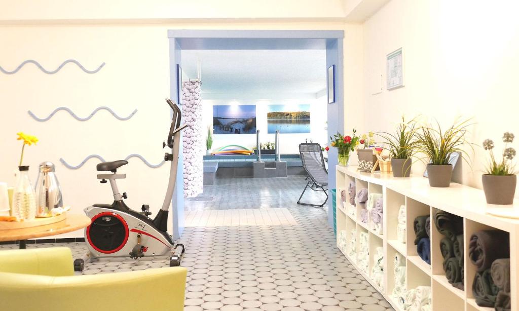 Fitness centrum a/nebo fitness zařízení v ubytování Hotel Diekseequell Superior am Dieksee