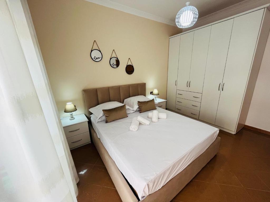 Da Vinci Sea View Apartament - Imazhi 7