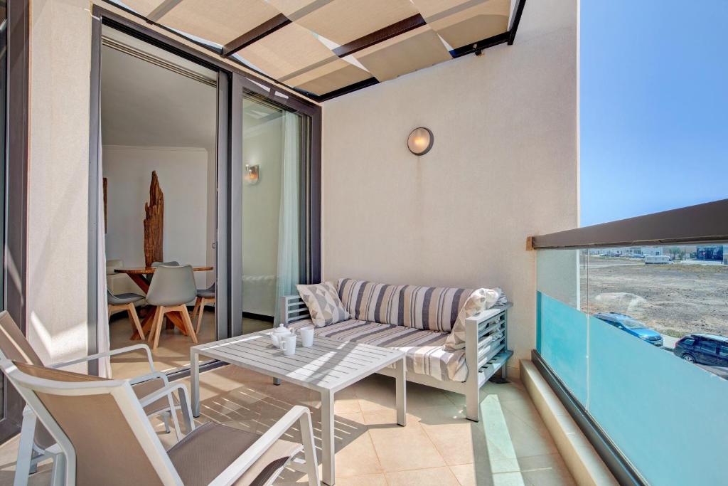 Bazén v ubytování Apartamento Nautilus sea view nebo v jeho okolí