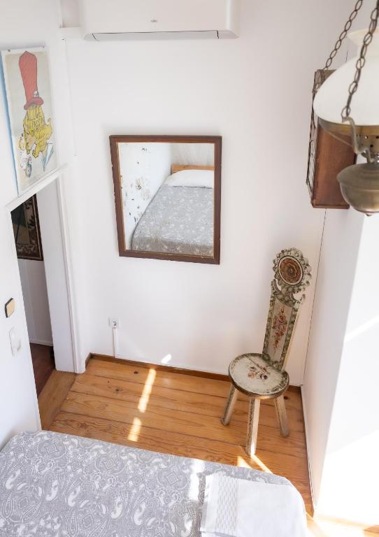 Postel nebo postele na pokoji v ubytování Collector's Home