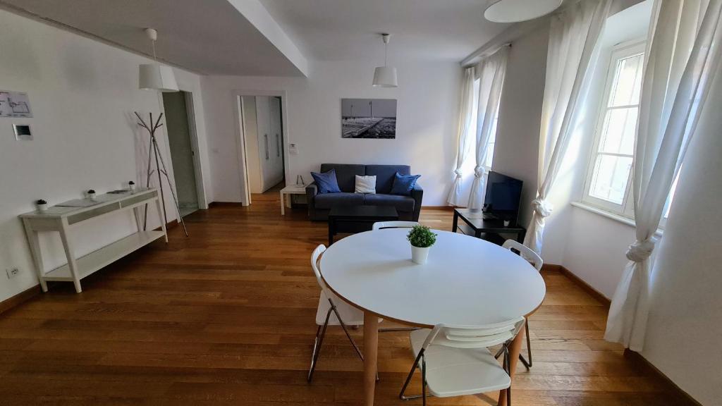 HOMEY I Ritter's Rooms & Apartments - Appartamento Con 1 Camera Da Letto