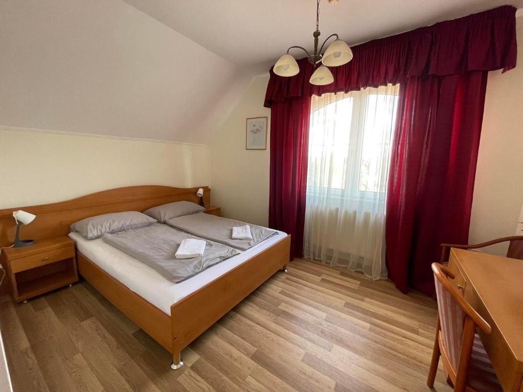 Tölgyfa Panzió - 