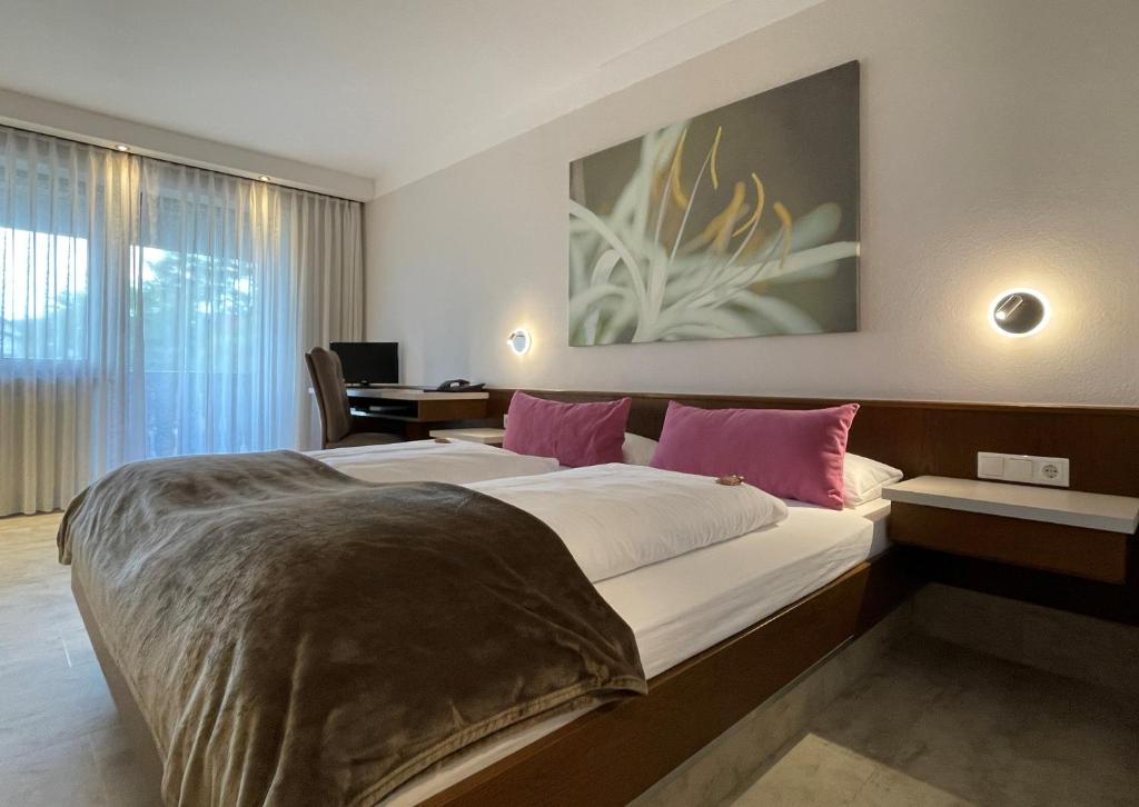Landhaus Oberaurach - Double Room With Balcony