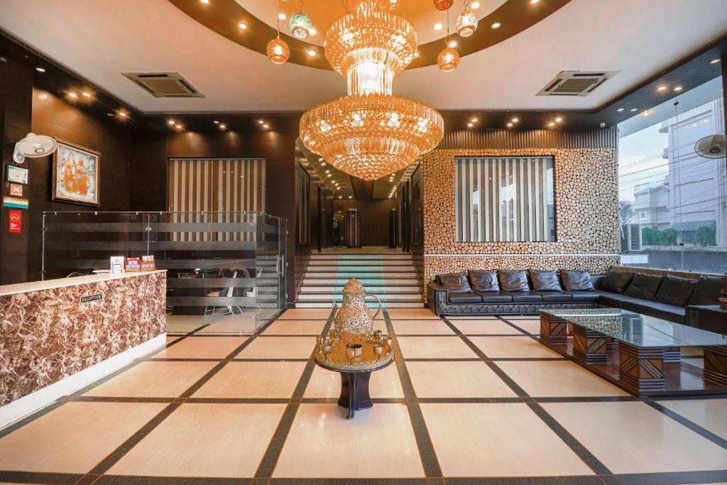 Posezení v ubytování Oaktel Hotel Grand Shiva Near Ganga Ghat
