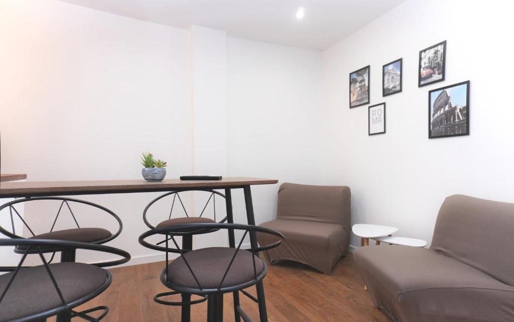 Elegantis Vatican Suite Apartmentにあるシーティングエリア