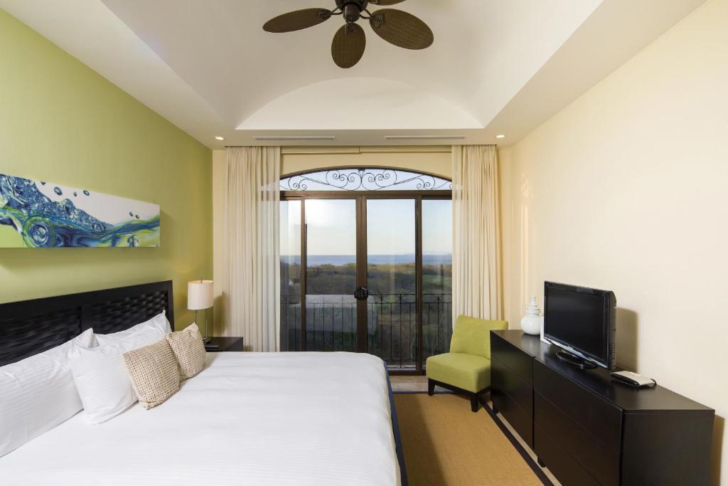 Postel nebo postele na pokoji v ubytování Jobo 7 Luxury Penthouse - Reserva Conchal