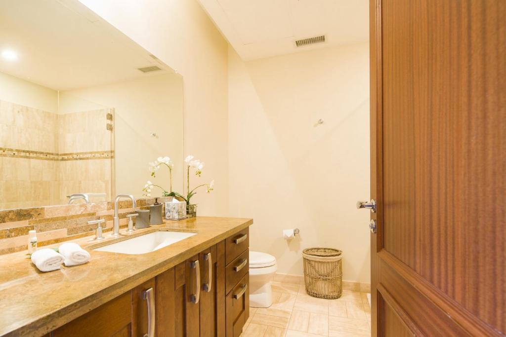 Koupelna v ubytování Jobo 7 Luxury Penthouse - Reserva Conchal