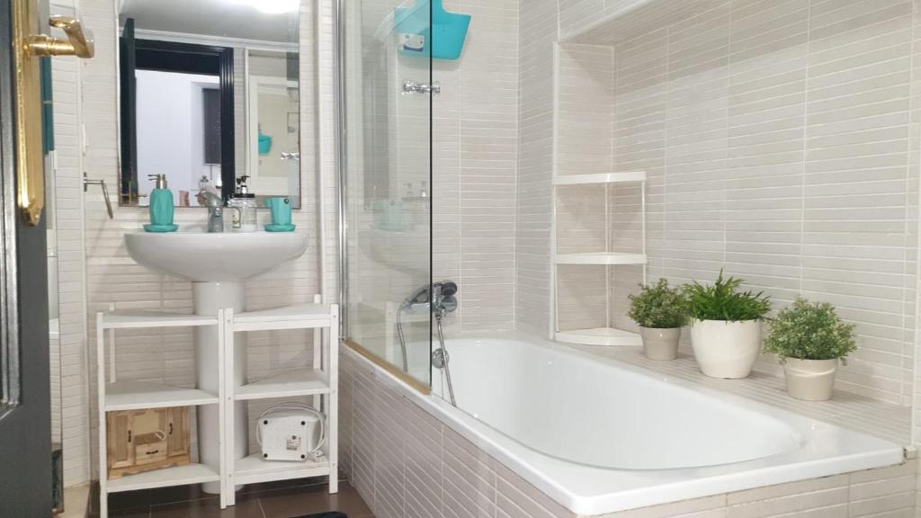Fotografia z galérie ubytovania Duplex próximo a Plaza de la Alameda v destinácii Seville