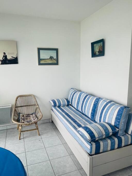 Posezení v ubytování Studio à Port Manec'h - Vue mer & plage à pied