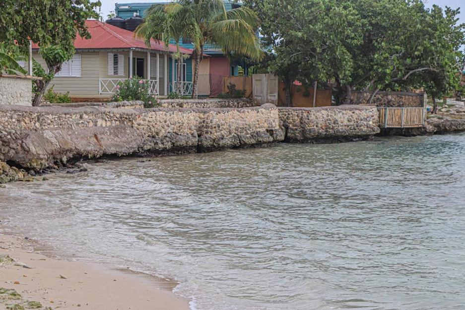 Little Bay Hideaway, Little Bay (updated prices 2024)