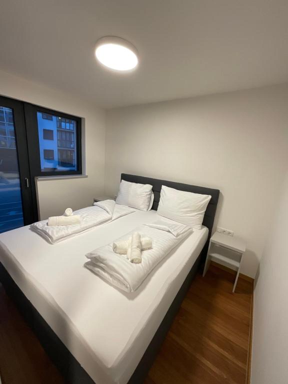 DM & S Apartment - Apartamento Con Balcón