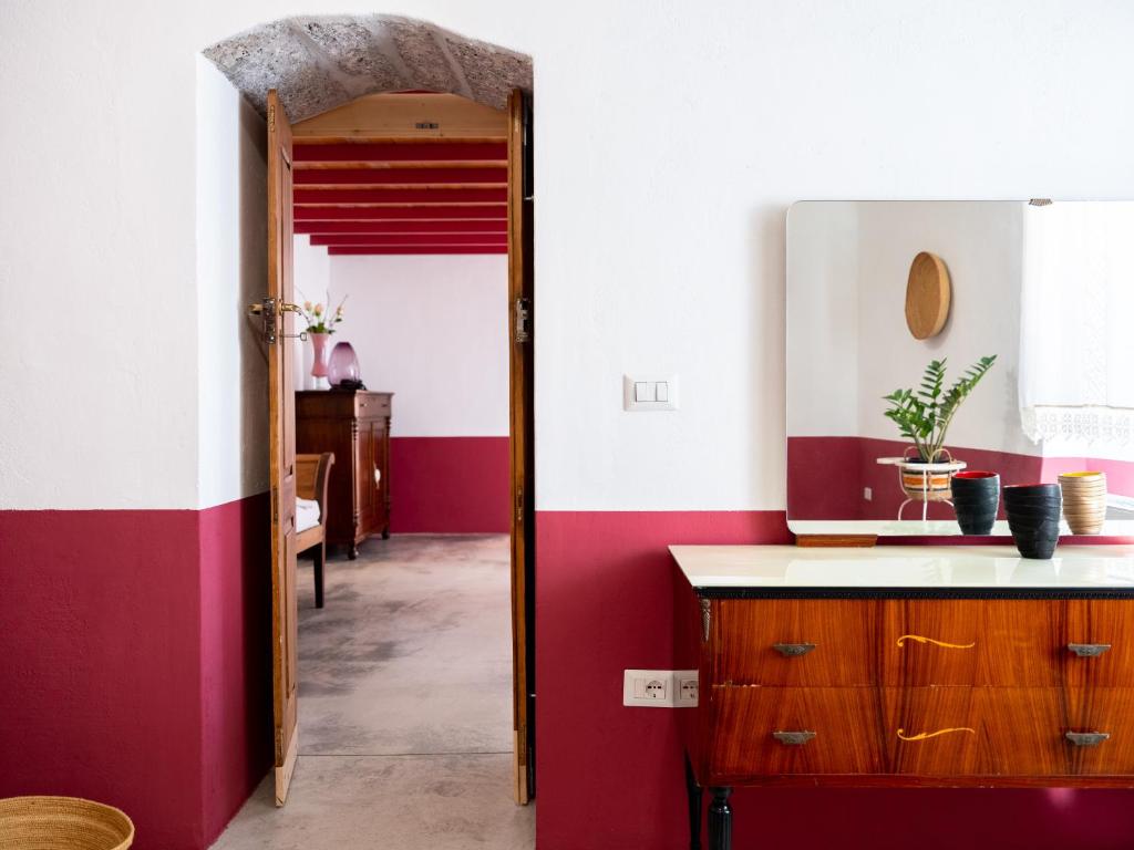 Binzas betzas Agriturismo - Habitación Cuádruple Con Baño Externo Privado