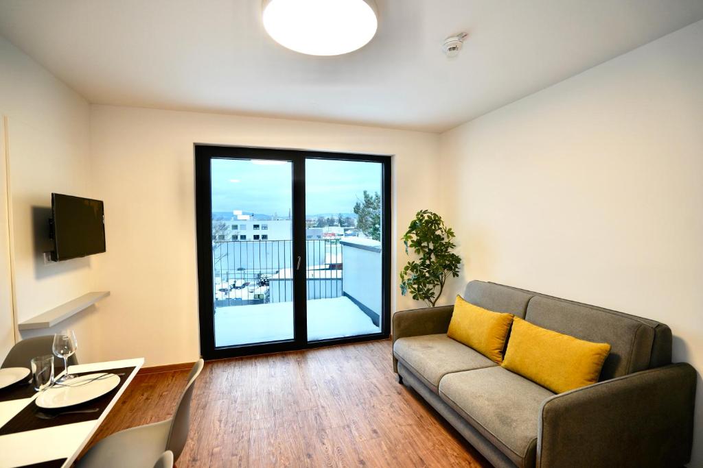 DM & S Apartment - Apartamento Con Mountain View