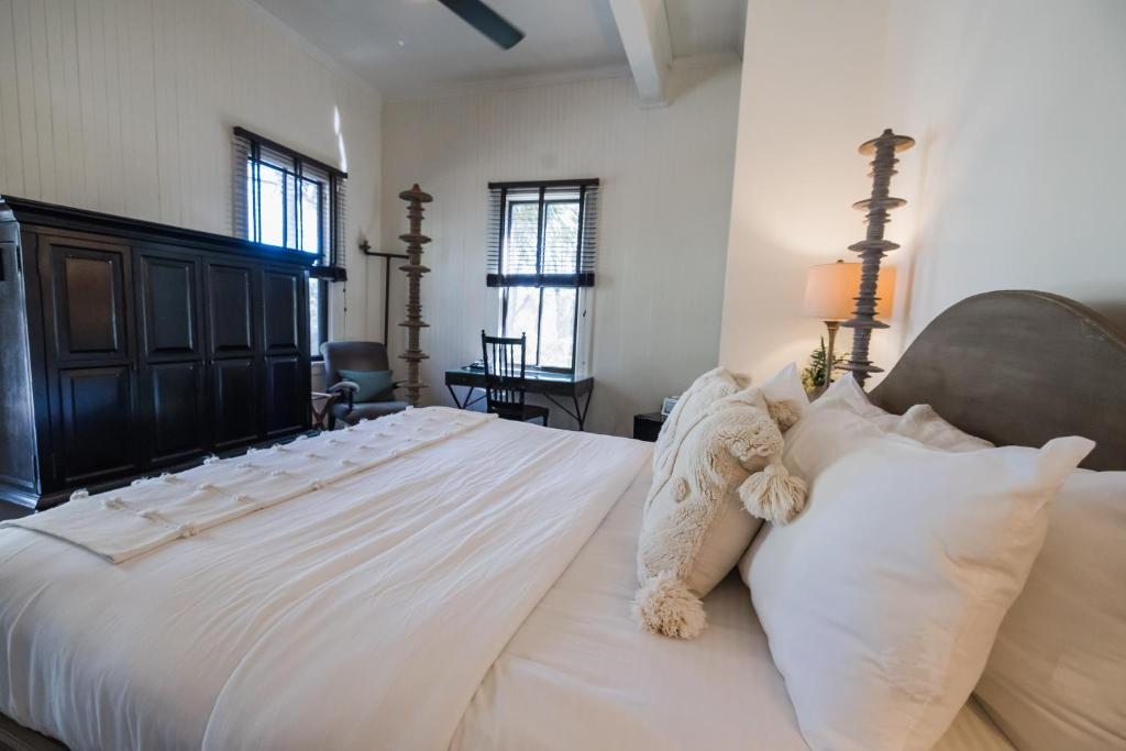 Lumeria Maui, Educational Retreat Center - 