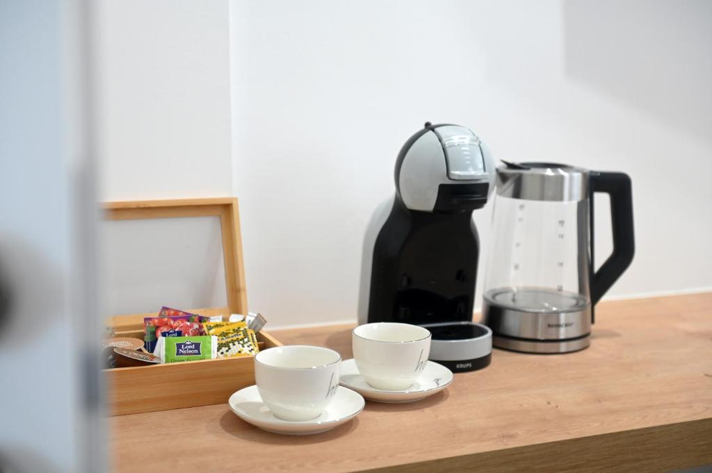 Aura Exclusive Apartment & Room - 10