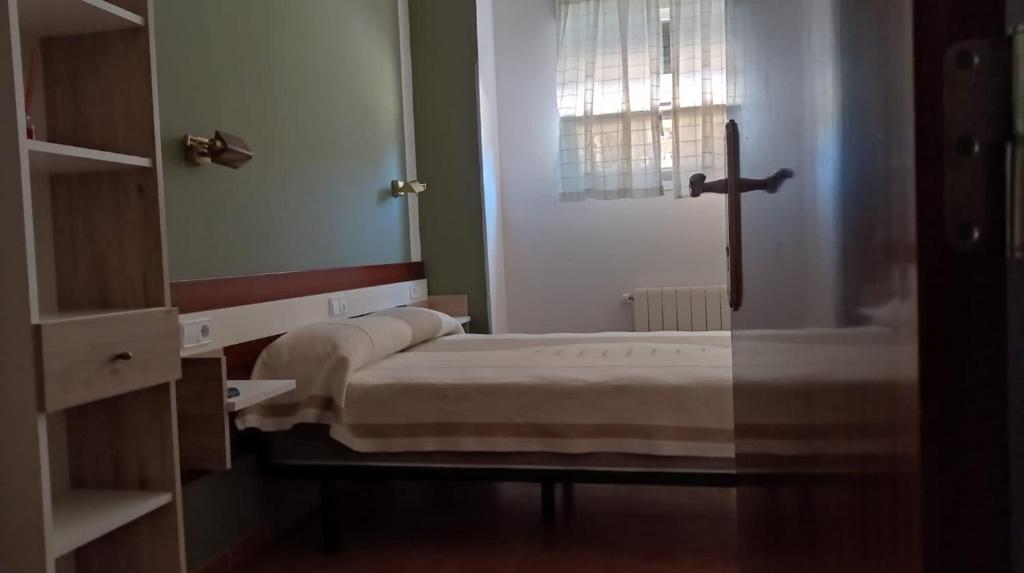 Alojamiento Numancia Pensión - 8