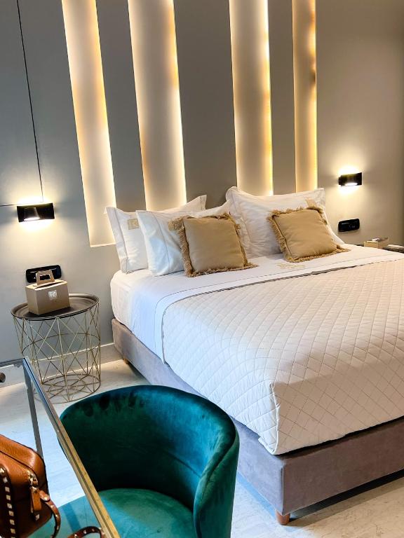 Royalty Suites Psyrri - Resim 37