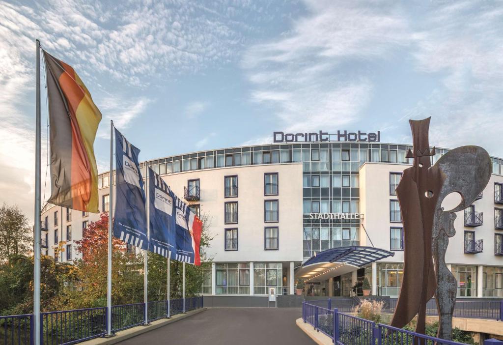 eine Darstellung der Vorderseite des Durham Hotels in der Unterkunft Dorint Kongresshotel Düsseldorf/Neuss in Neuss