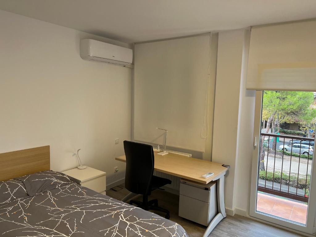 Hostales o pensiones Habitaciones en Duplex, Avd de Europa, Pozuelo de Alarcón en Madrid, Comunidad de Madrid