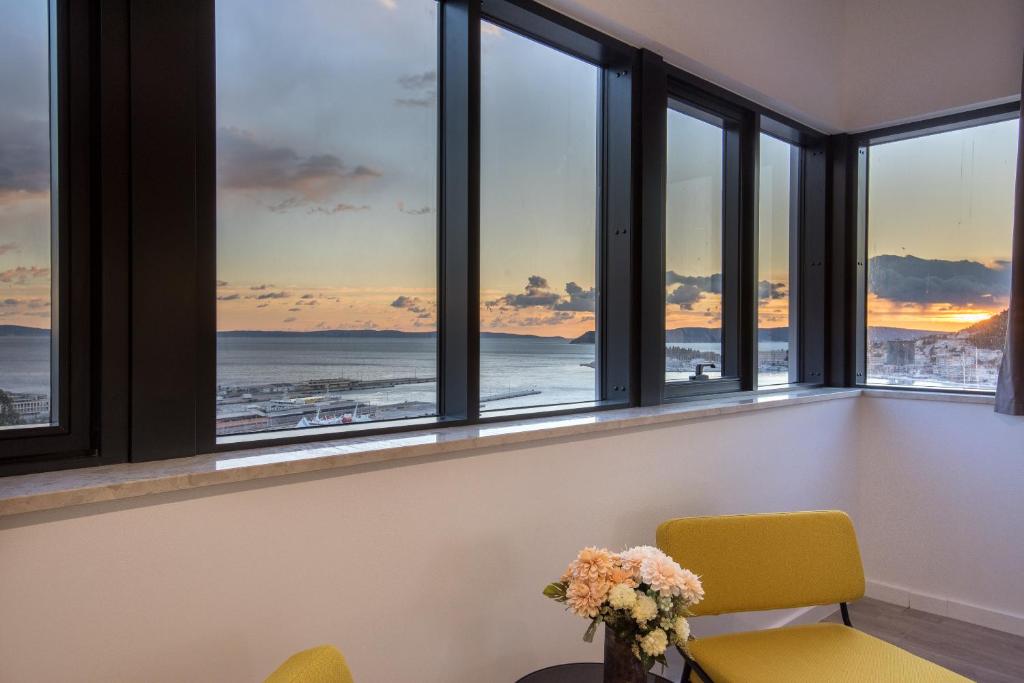 Seascape Luxury Rooms - 14