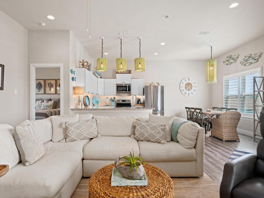 Bettys Bay House, Rockport (updated prices 2024)