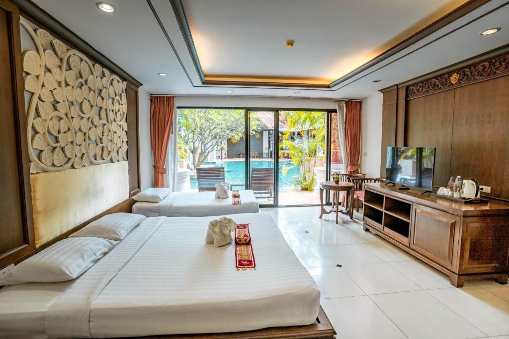 لابی و فضای عمومی Lanna Hotel by Kasalong Resort and Spa Pattaya - تصویر ۵