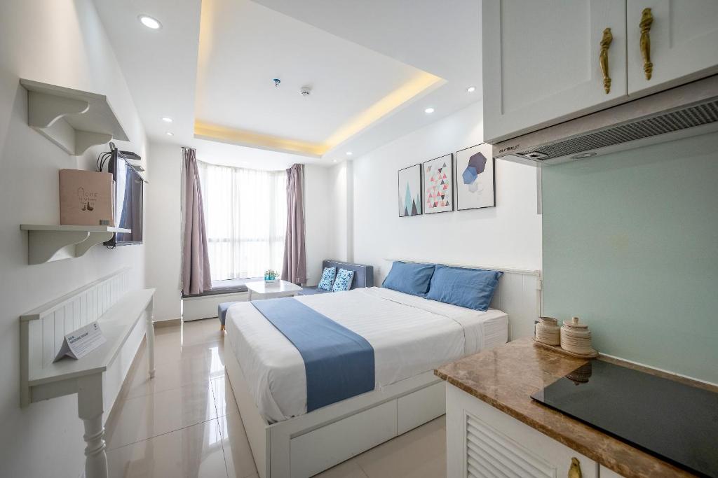 Studio Nhìn Ra Hồ Bơi