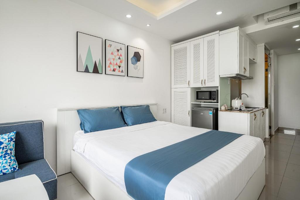 Studio Nhìn Ra Hồ Bơi