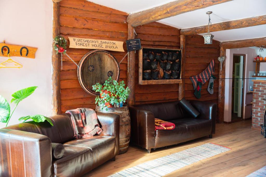 Posezení v ubytování Forest House