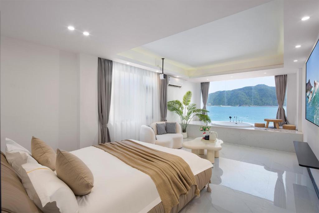 Deer Chenke seascape Surf B&B - Lantau Sea 180 Degrés Cinema King Size Room