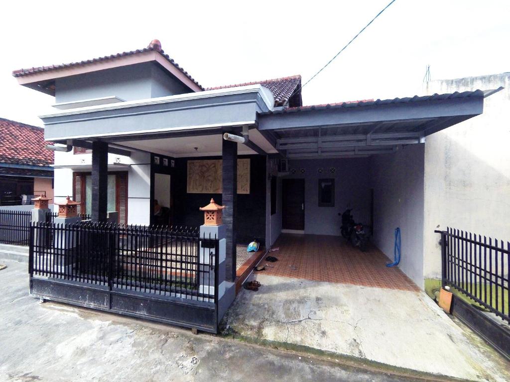 Gedung tempat rumah liburan berlokasi