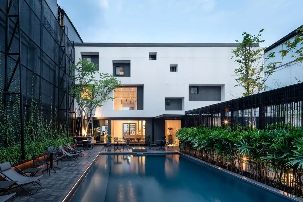 Lilit Bang Lumphu Hotel near Khao San Road