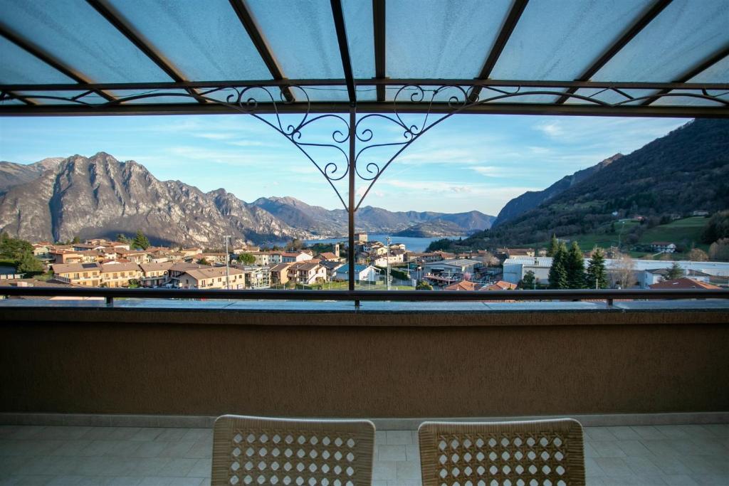 Výhľad na hory alebo výhľad na hory priamo z apartmánu