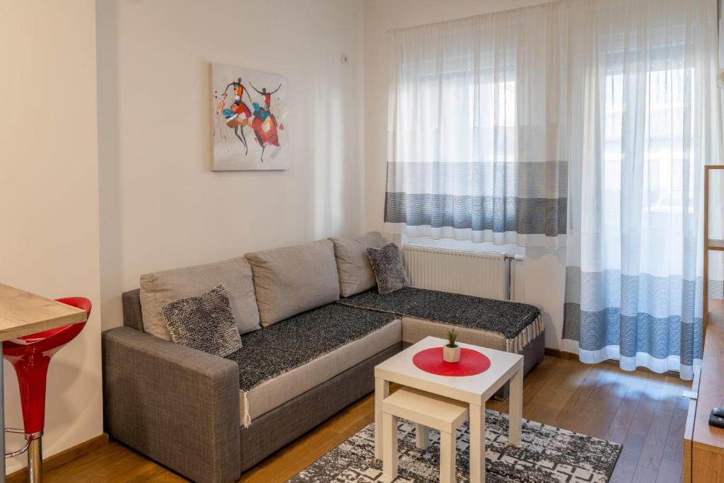 Mona Apartments - Housity