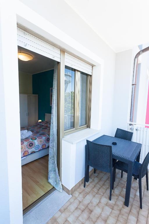 Hotel Romantik & Depandance - Habitación Cuádruple Con Balcón