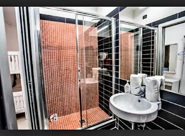 Koupelna v ubytování Golfo di Orosei rooms