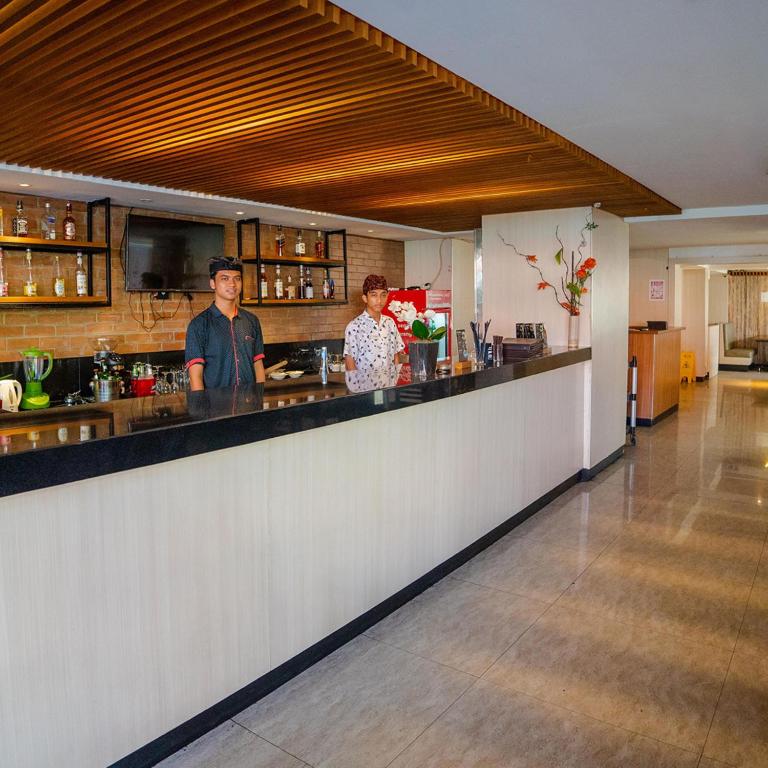 Lounge nebo bar v ubytování The Sun Hotel & Spa Legian