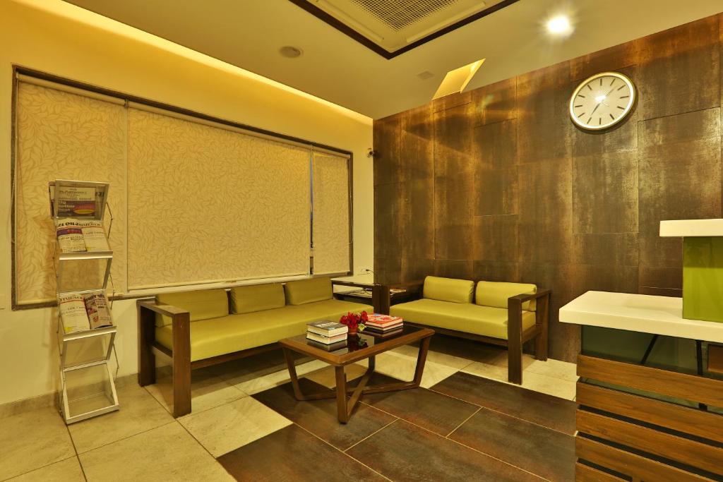Posezení v ubytování Hotel Kabir
