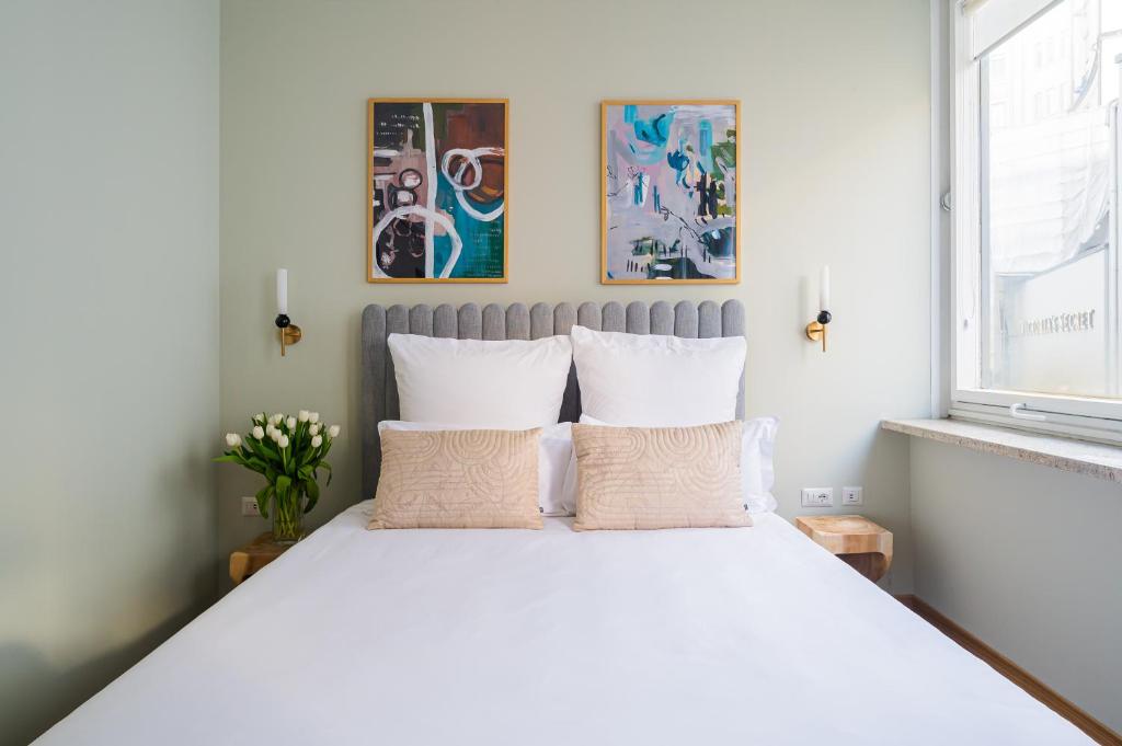 
Medium Studio with Kitchenette and Sofa Bed
