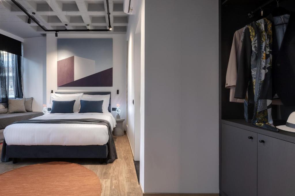 Koniama Acropolis - Resim 23