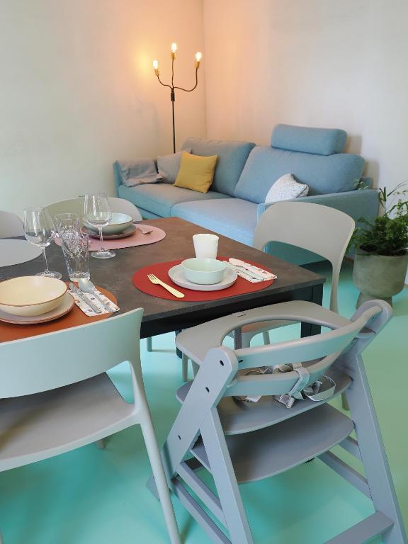 Posezení v ubytování Rustico Mulino1 - Fully Renovated Near Locarno and Ascona