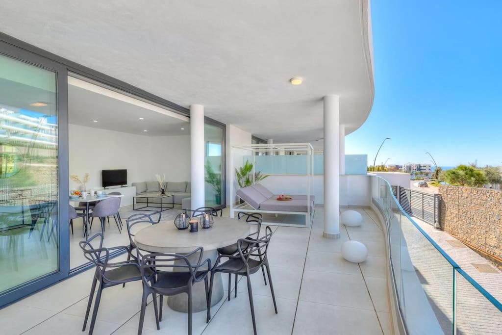 Image showcasing Houzz - Home Design, Decorating and Remodeling Ideas and Inspiration ...